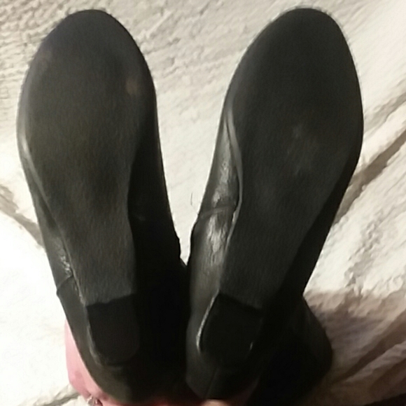 Thigh high boots - Picture 3 of 5